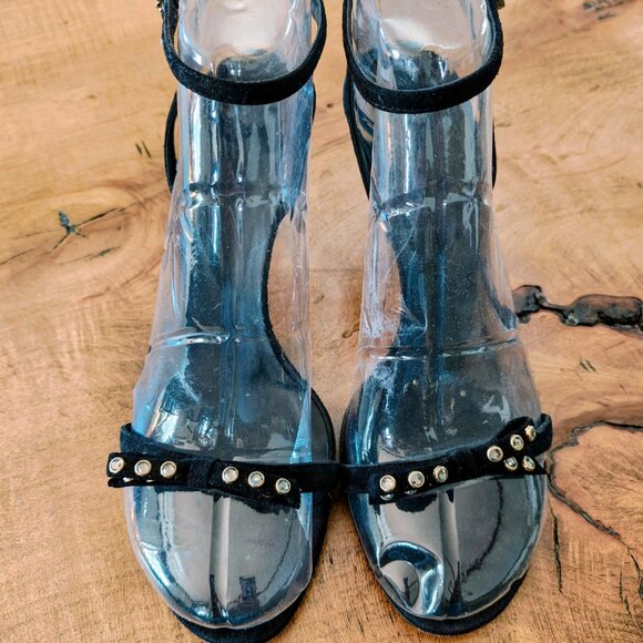 GUCCI Suede Heels - Picture 12 of 14